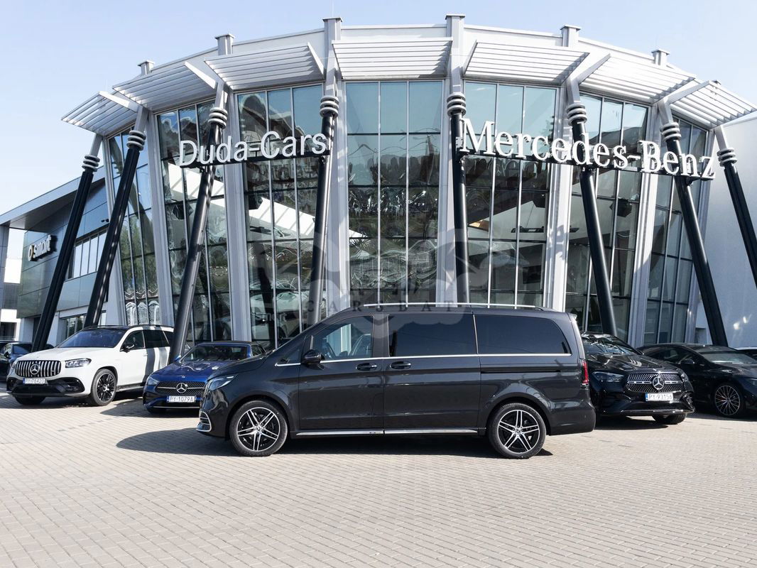 Mercedes-Benz V II 300 d 4-Matic Avantgarde 9G-Tronic (d³ugi) 2025