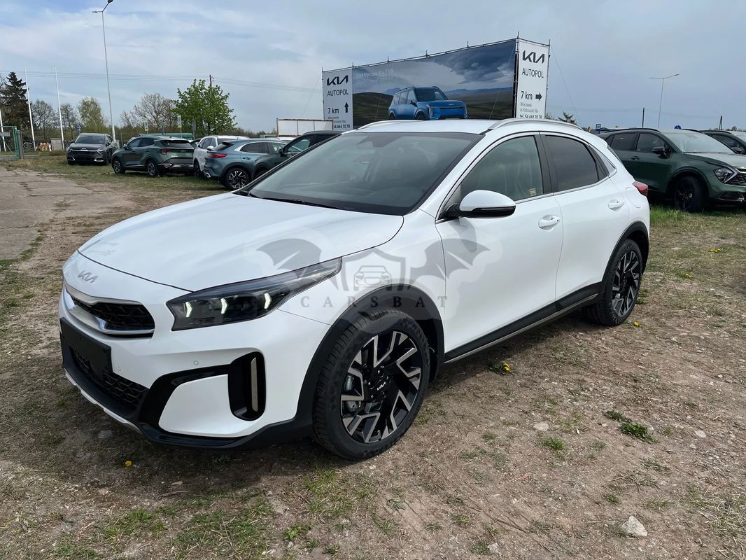 Kia XCeed 1.5 T-GDI Business Line DCT 2025