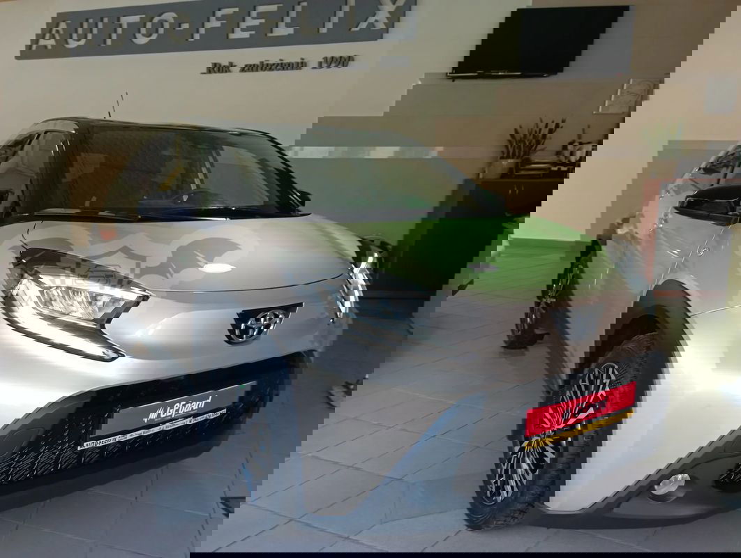 Toyota Aygo X 1.0 VVT-i Executive CVT 2022