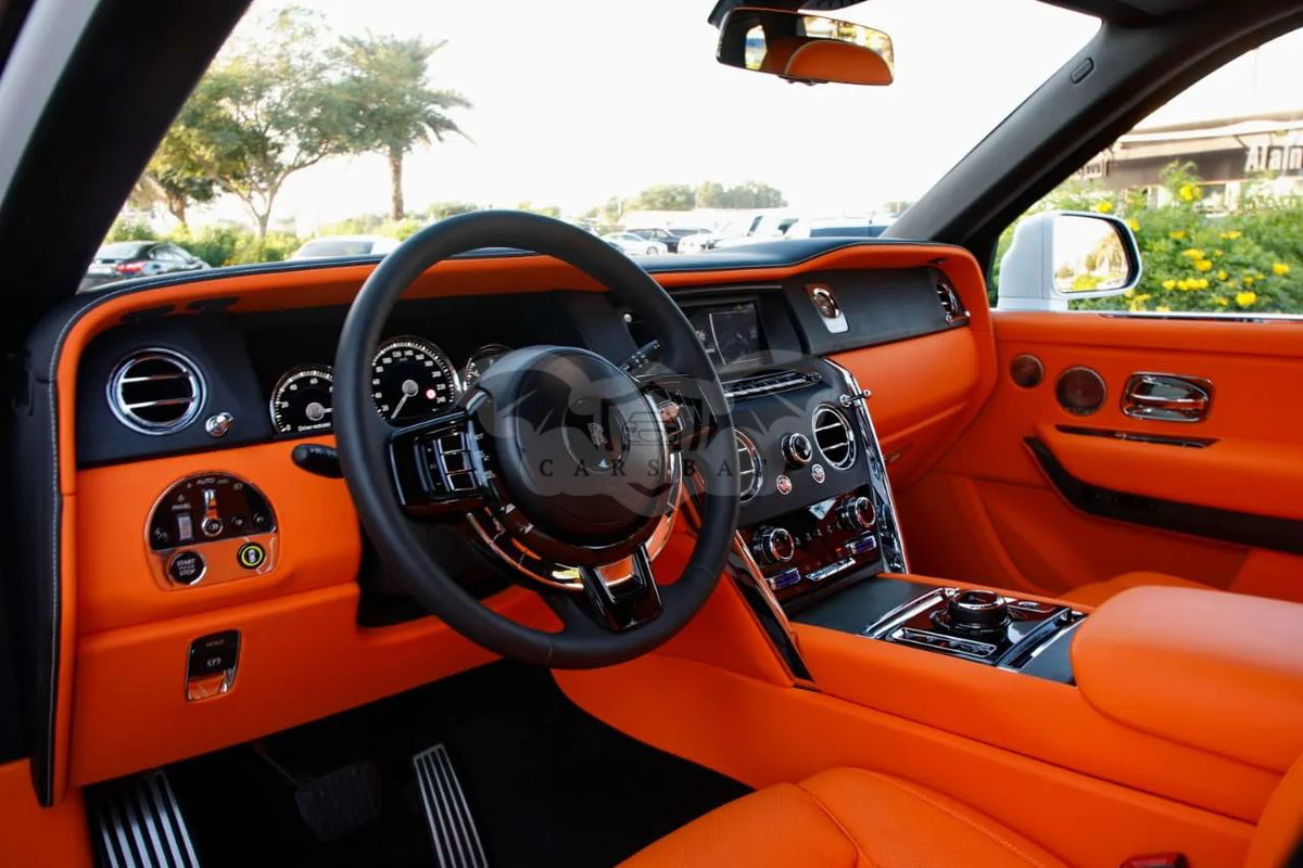 Rolls-Royce Cullinan Black Badge 2019