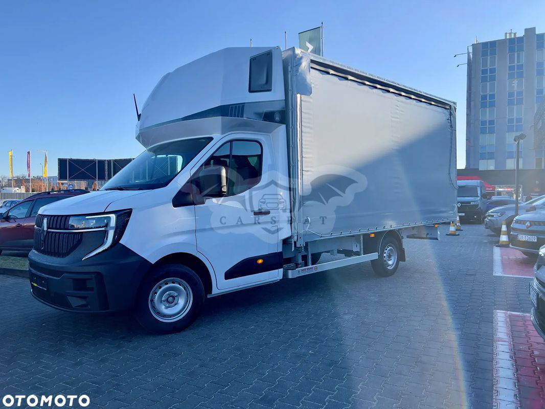 Renault Master 2025