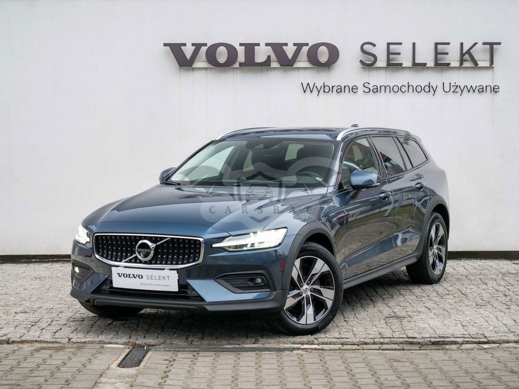 Volvo V60 2023
