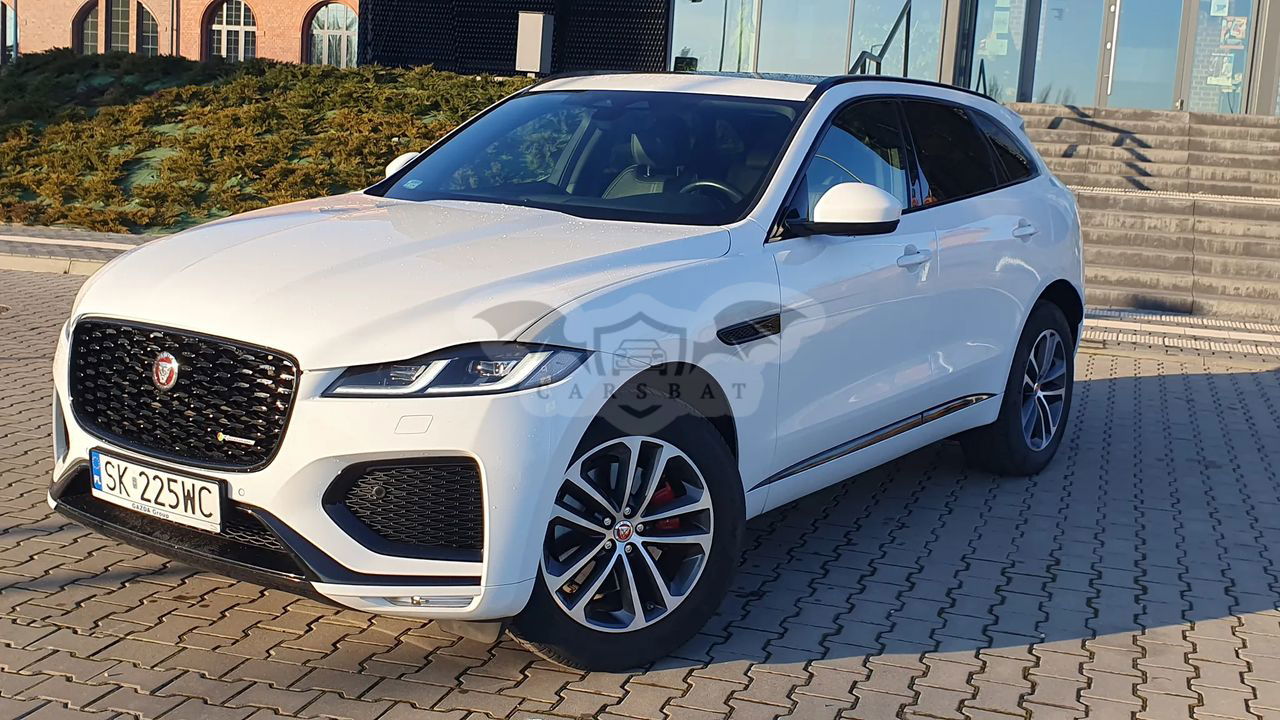 Jaguar F-Pace 2.0 P250 mHEV AWD R-Dynamic SE 2022