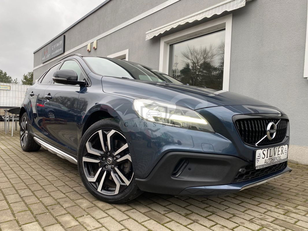 Volvo V40 T3 Geartronic Summum 2020