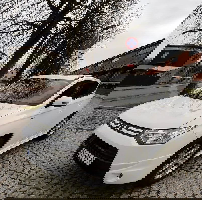 Mitsubishi Outlander III 2014