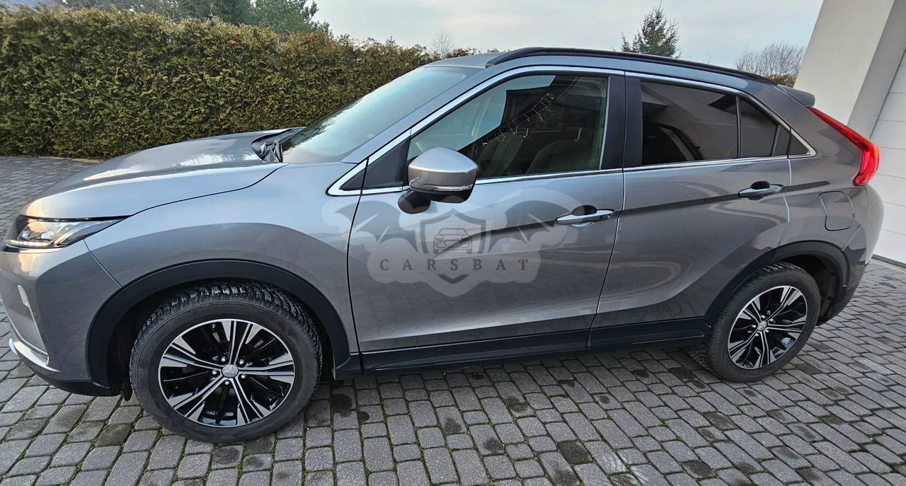 Mitsubishi Eclipse Cross 1.5 T GPF Invite Plus CVT 2019