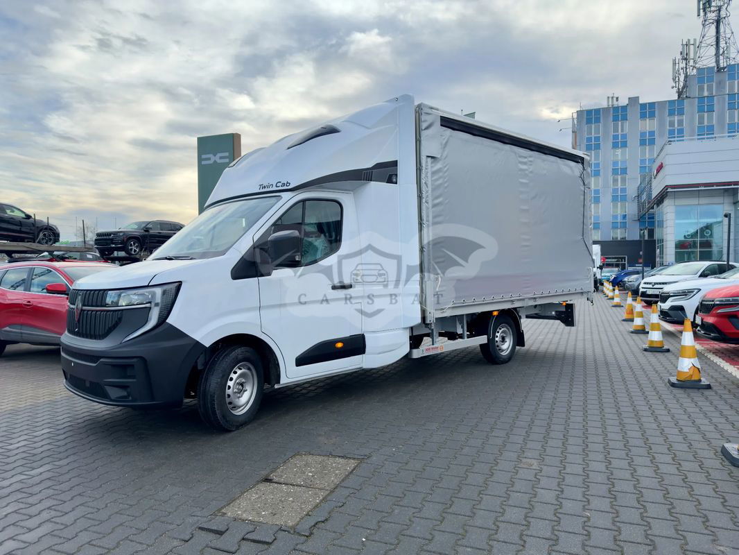 Renault Master 2025