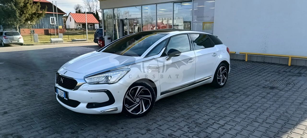 DS DS5 2017