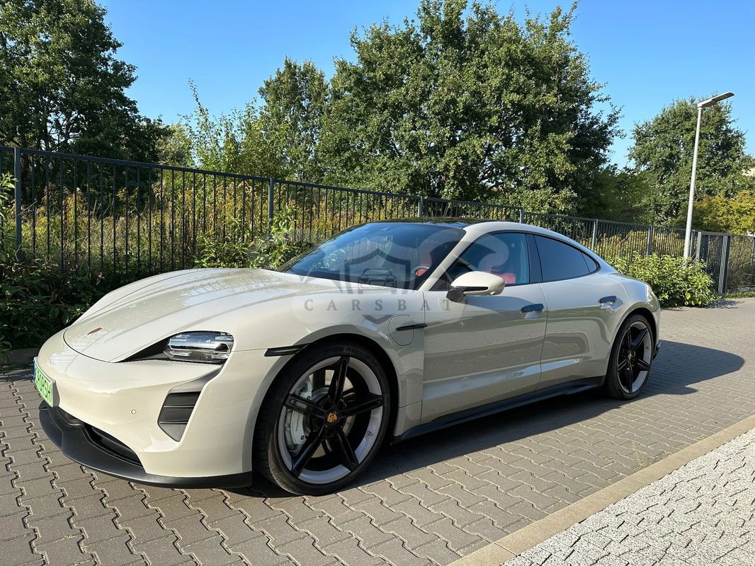 Porsche Taycan Performance Plus 2023