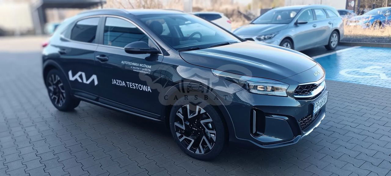 Kia XCeed 1.5 T-GDI Business Line DCT 2024