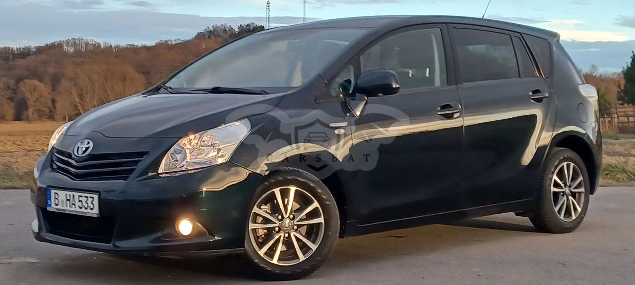 Toyota Verso 2012