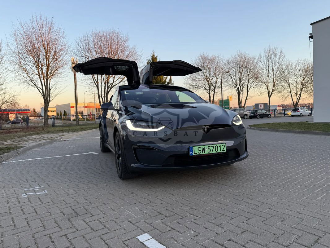 Tesla Model X Plaid 2022