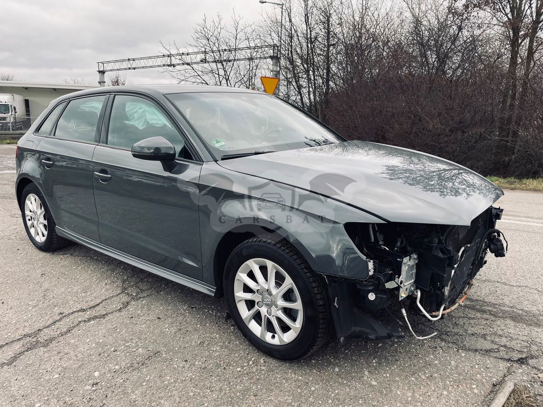 Audi A3 8V 40 TFSIe Sportback S tronic S line 2020