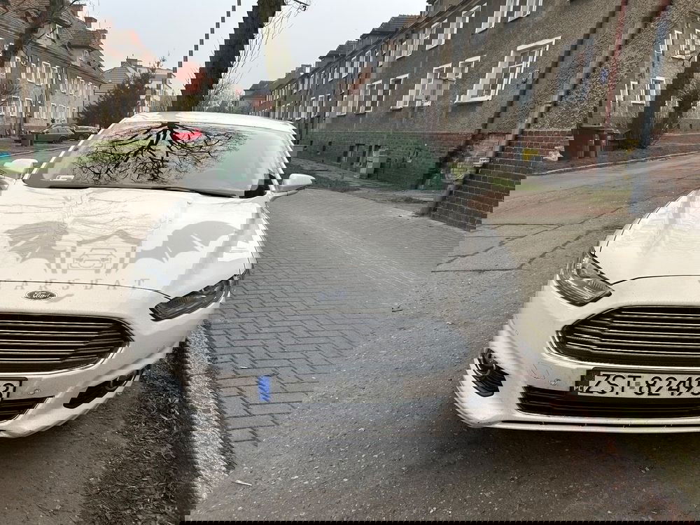 Ford Fusion 2016