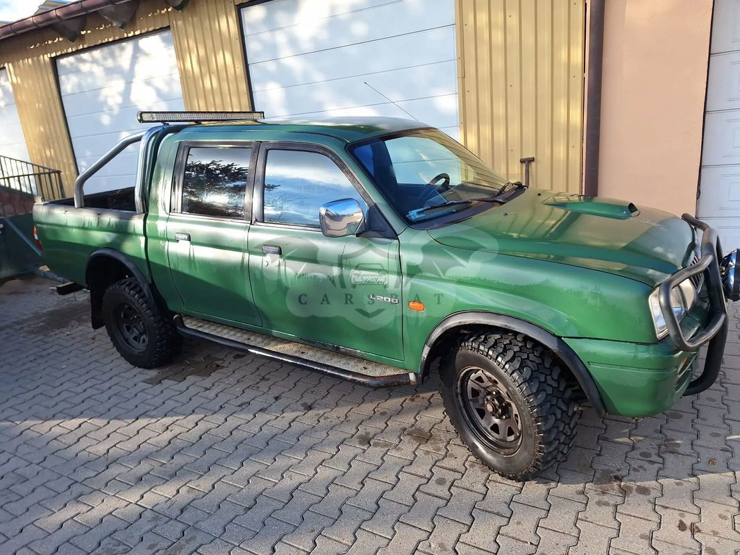 Mitsubishi L200 1999