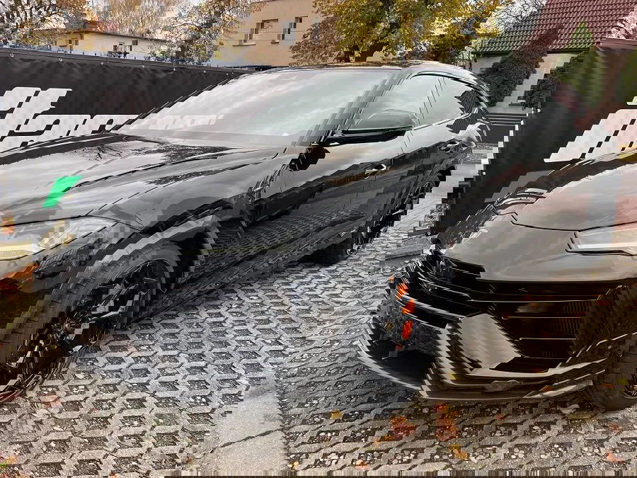 Lamborghini Urus 2025
