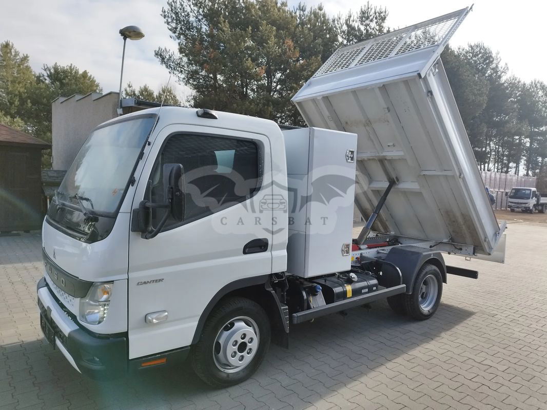 Mitsubishi Fuso Canter 2023