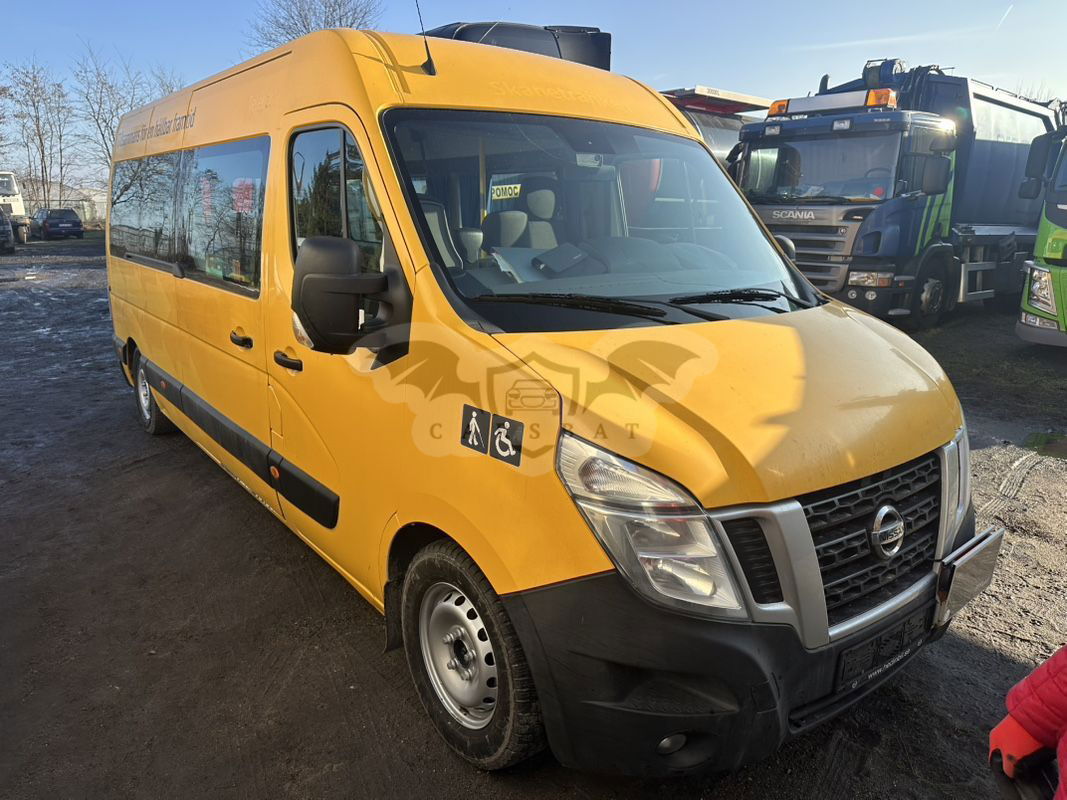 Nissan NV400 2018