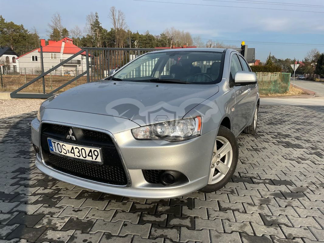 Mitsubishi Lancer VIII 1.5 Inform ASTC 2010