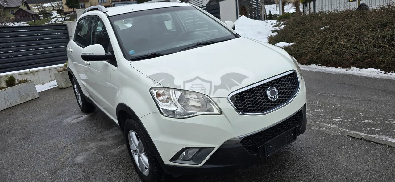 Ssangyong / KG Mobility Korando 2.0 D Quartz 2012