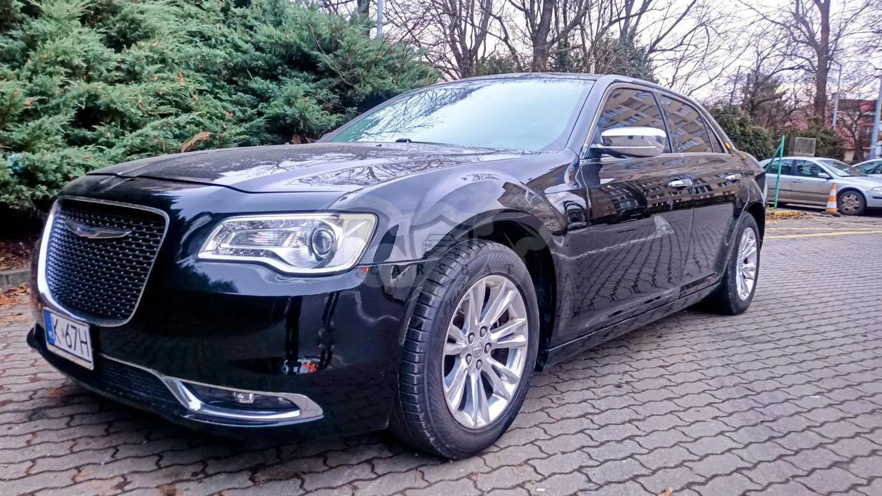 Chrysler 300C 2016