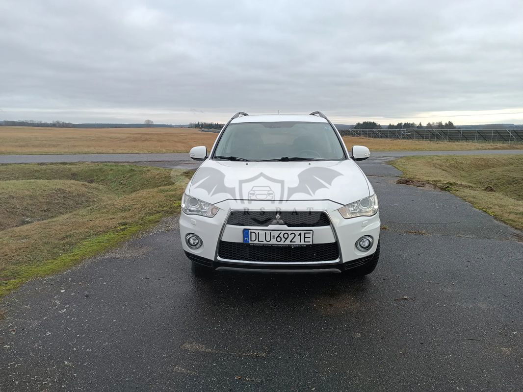 Mitsubishi Outlander II 2011