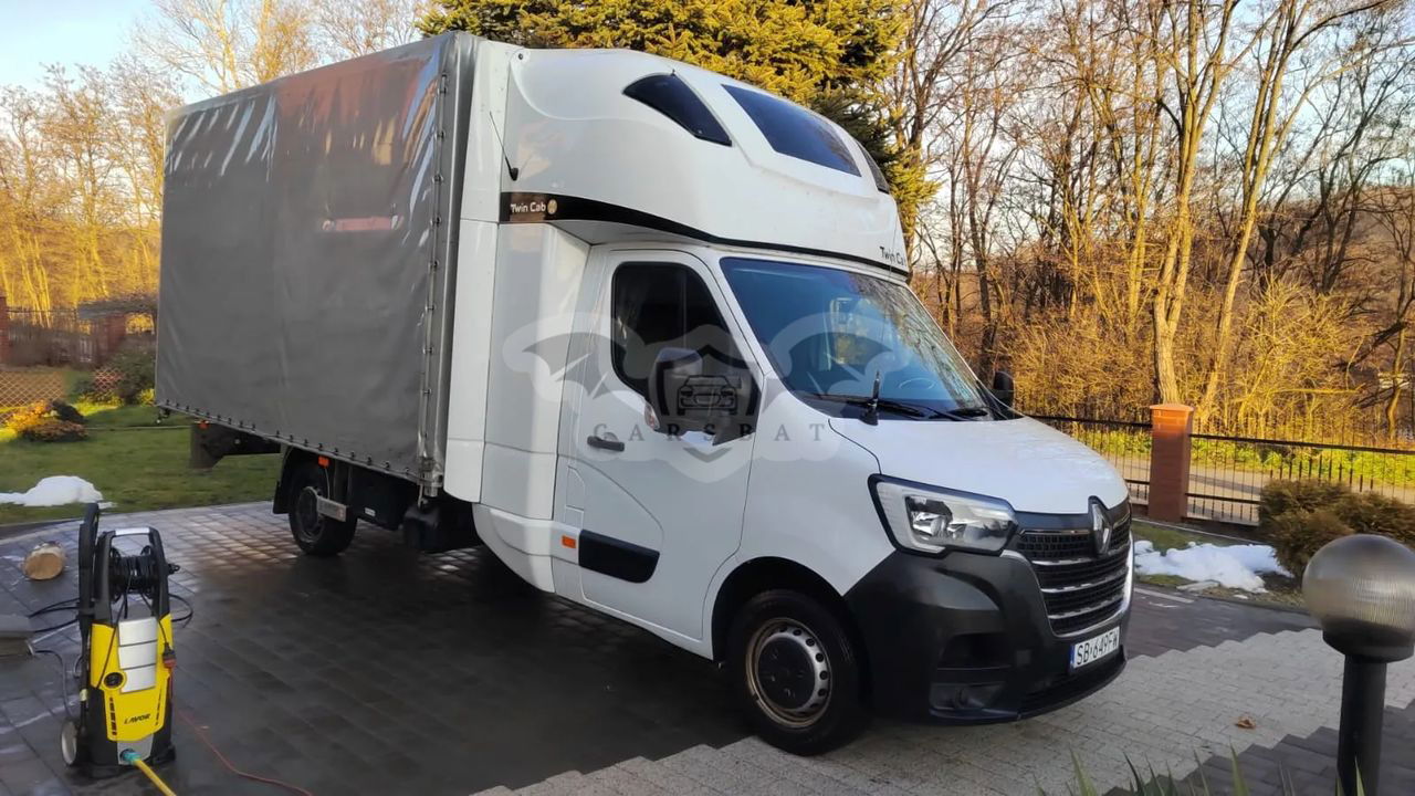 Renault Master 2023