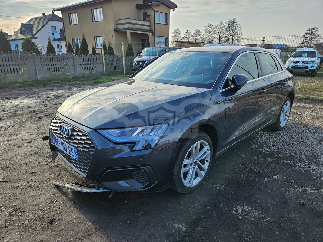 Audi A3 8Y 35 TFSI cylinder on demand Sportback S tronic sport 2022