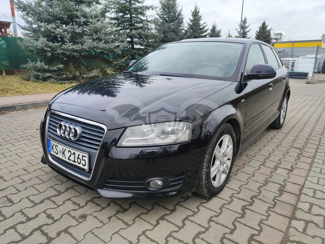 Audi A3 8P 2.0 TDI Sportback DPF S line Sportpaket 2009
