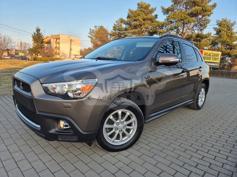 Mitsubishi ASX 1.8 DID Instyle NAVI AS&G 2011