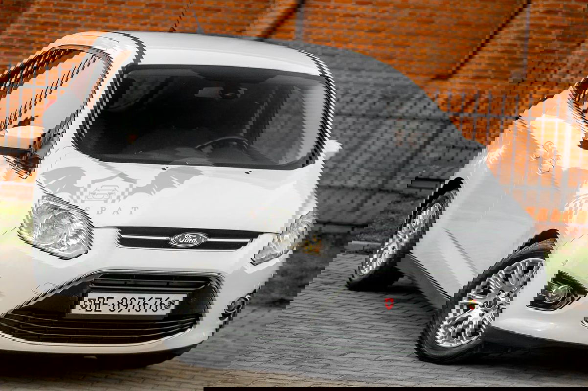 Ford Grand C-Max 1.6 EcoBoost Titanium 2011