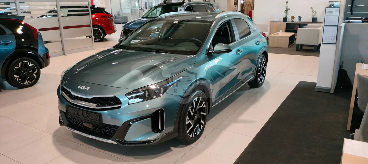 Kia XCeed 1.5 T-GDI Business Line DCT 2024