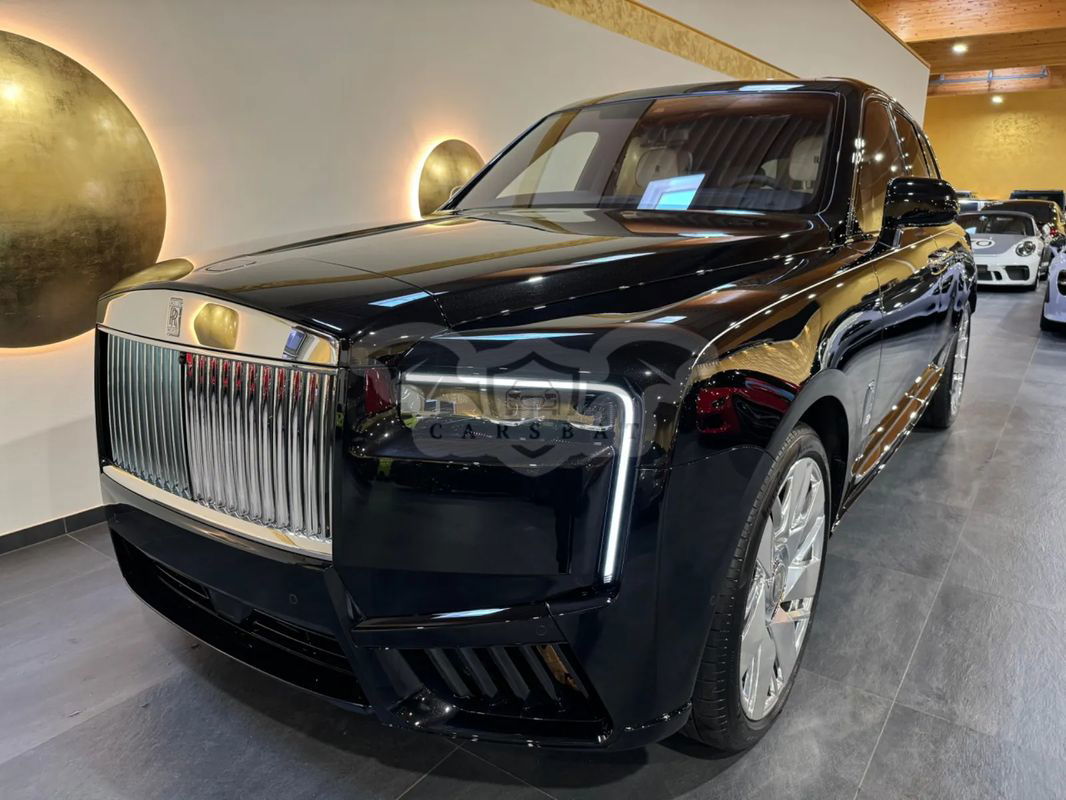 Rolls-Royce Cullinan Black Badge 2025
