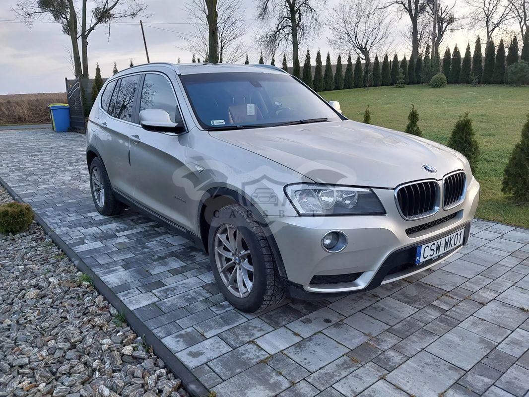 BMW X3 F25 2011