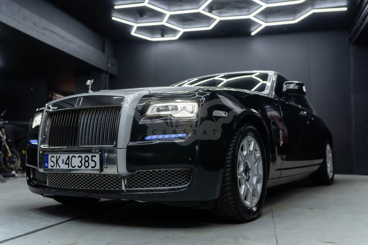Rolls-Royce Ghost Standard 2011