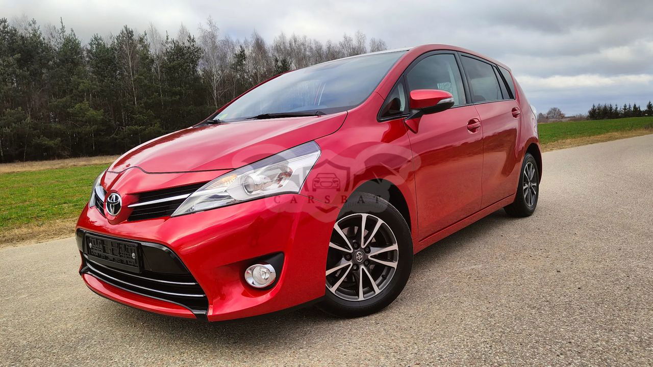 Toyota Verso 2.0 D-4D 5-Sitzer Executive 2013