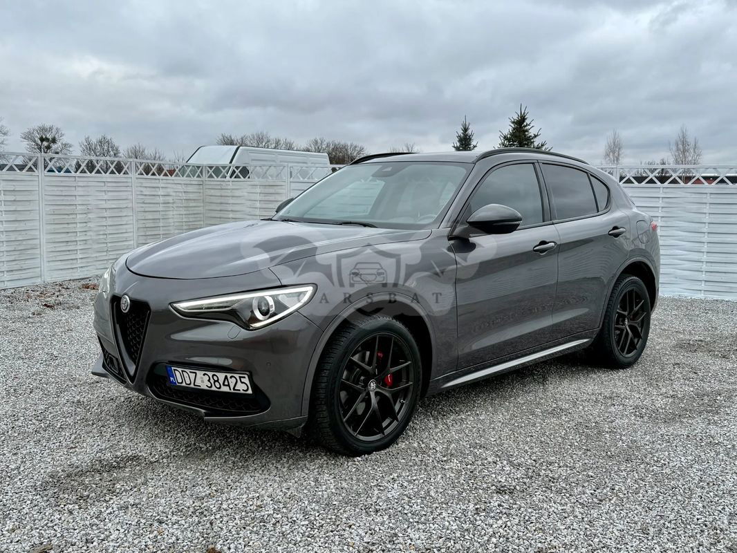 Alfa Romeo Stelvio 2.0 Turbo Veloce Q4 2021