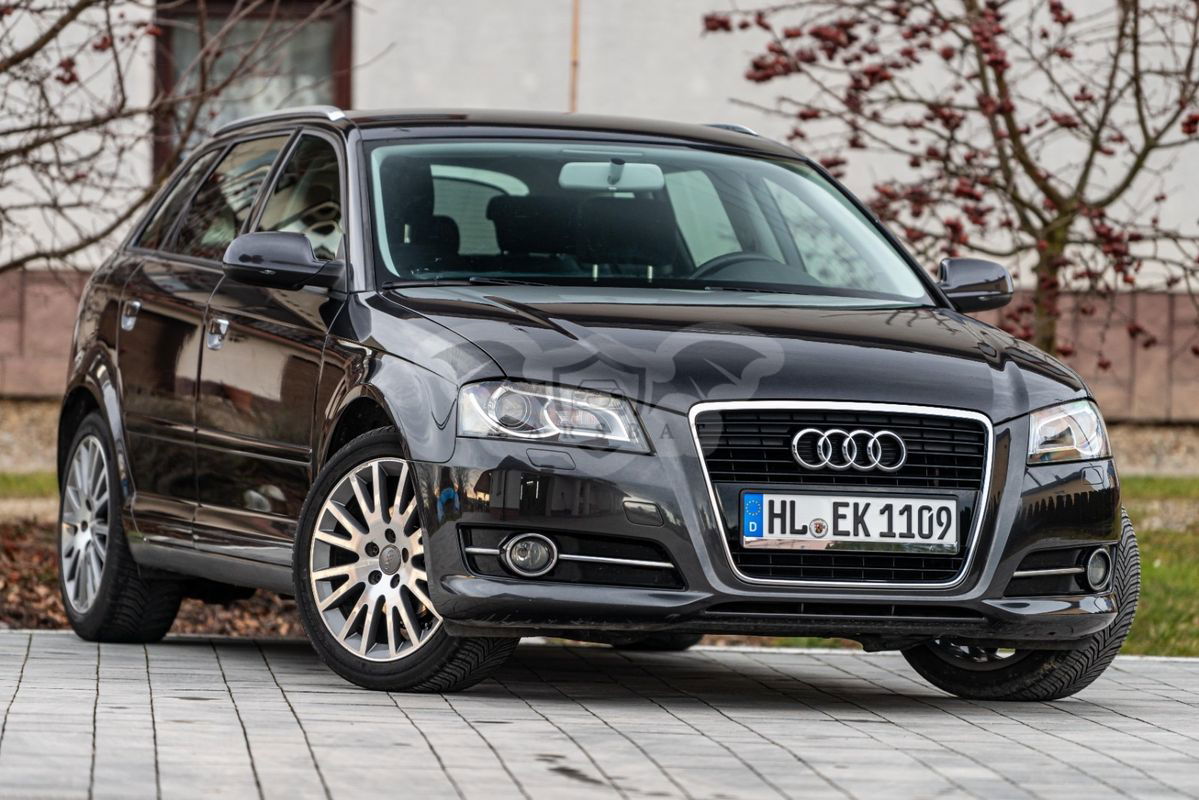 Audi A3 8P 1.6 Sportback Attraction 2010