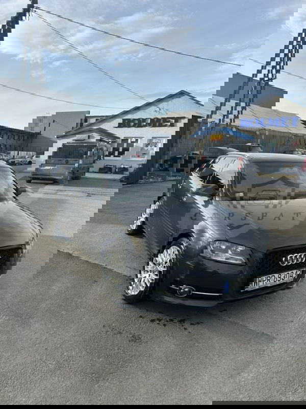 Audi A3 8P 2.0 TDI Sportback DPF (DSG) S tronic Ambiente 2010