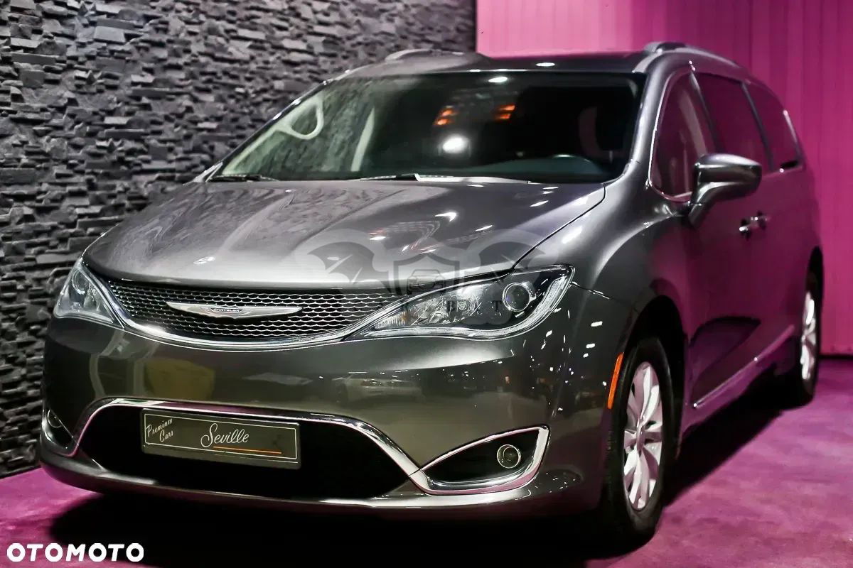 Chrysler Pacifica 2019