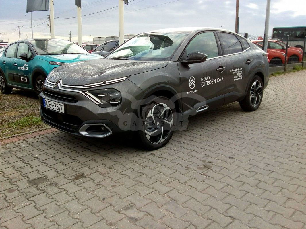 Citroën C4 X 2023