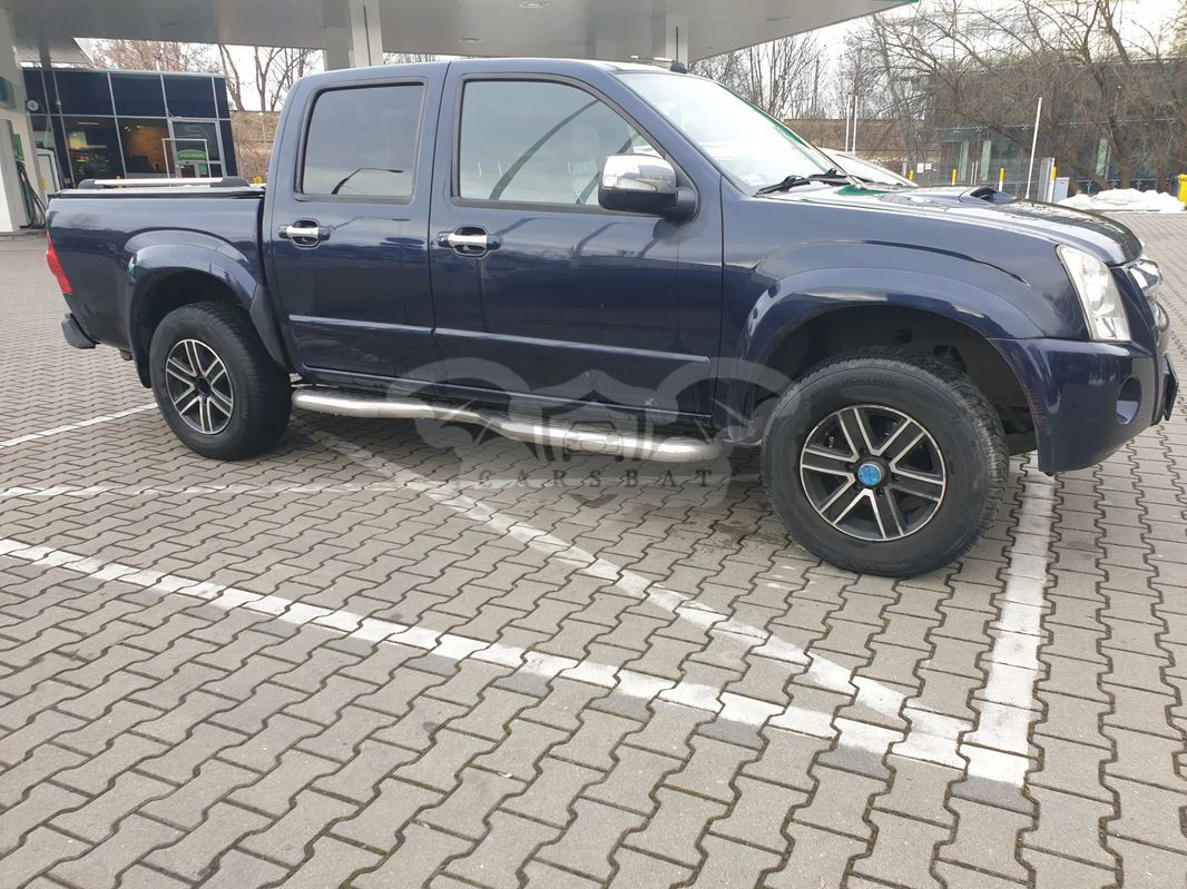 Isuzu D-Max 3.0d DC LS 2011