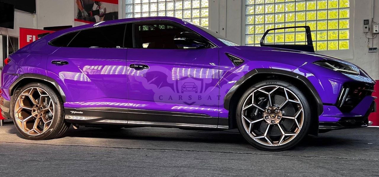 Lamborghini Urus Standard 2024