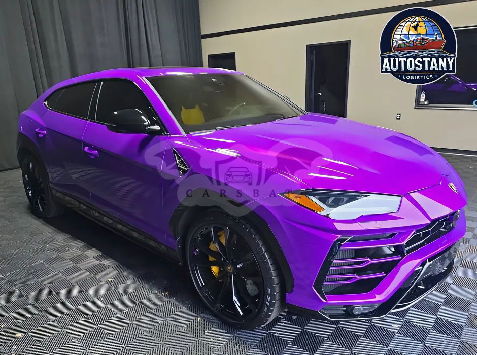 Lamborghini Urus Standard 2021