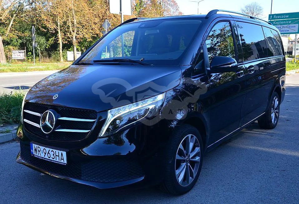 Mercedes-Benz V II 300 d 9G-Tronic (d³ugi) 2022