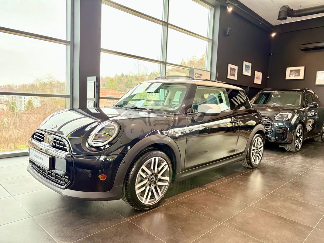 Mini Cooper C Linia Classic 2024