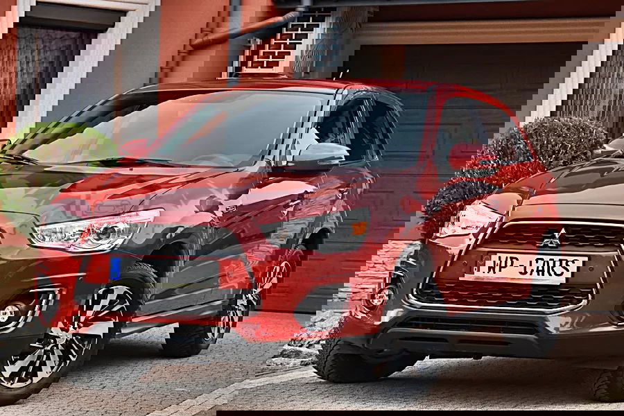 Mitsubishi ASX 1.6 2WD Diamant Edition 2015