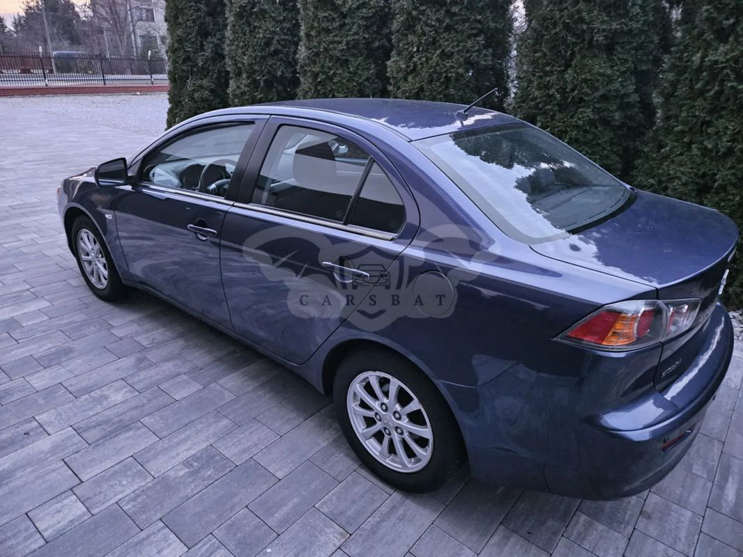 Mitsubishi Lancer IX 1.8 Instyle 2011
