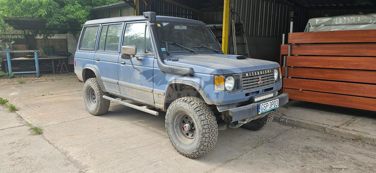 Mitsubishi Montero 1990