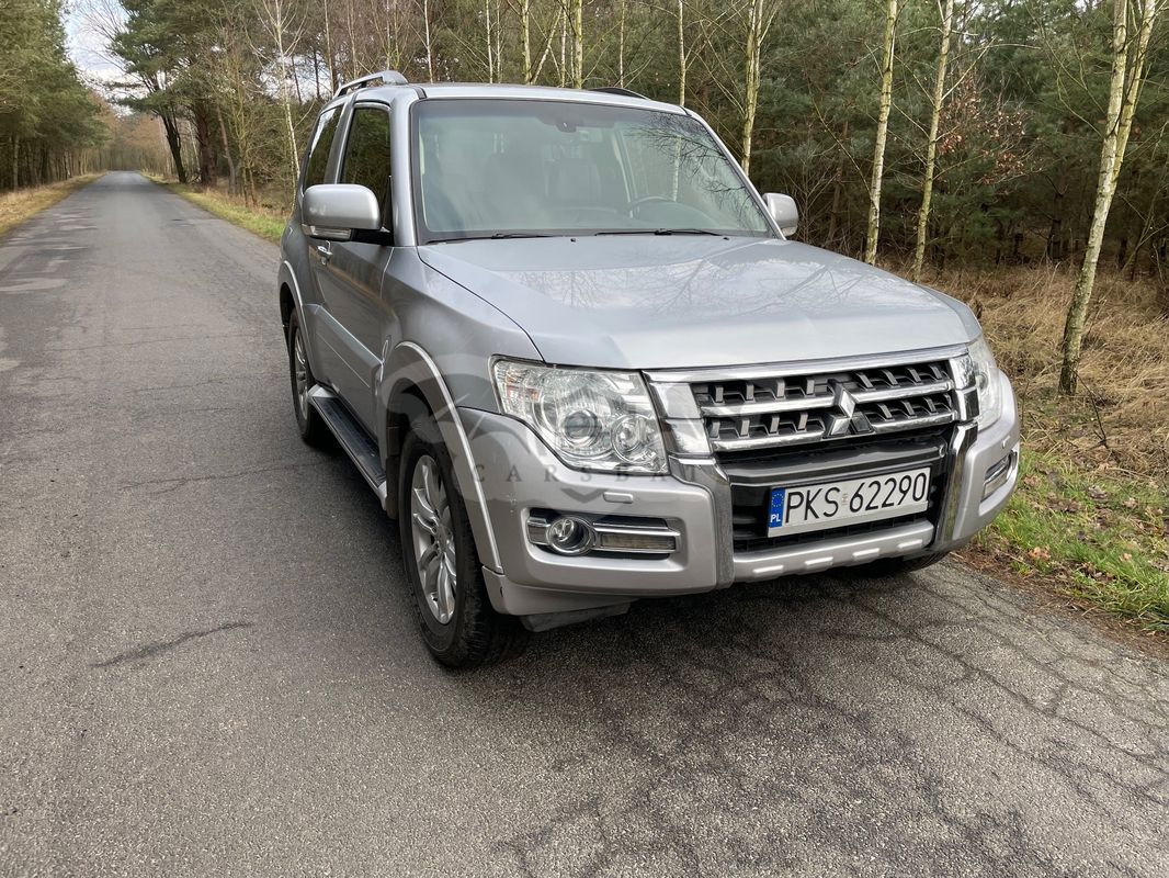 Mitsubishi Pajero IV 3.2 DID Instyle 2015